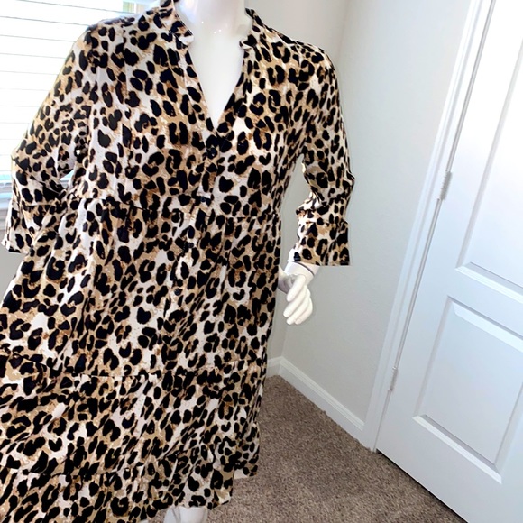 ❤️ **SOLD** New Leopard Shirt Dress - Picture 4 of 9